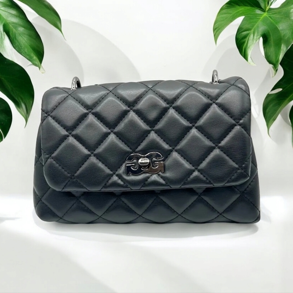 NWT Gilda Paris Quilted Crossbody-Black